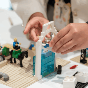 The Blacksmith_PRTR_Lego-Workshop_อ.โจ-สุรทิน-สาธิตเลิศ