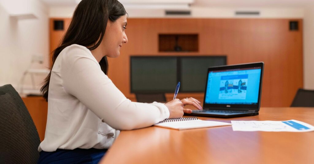 Course training online learning misconceptions corporate training Thailand by The Blacksmith