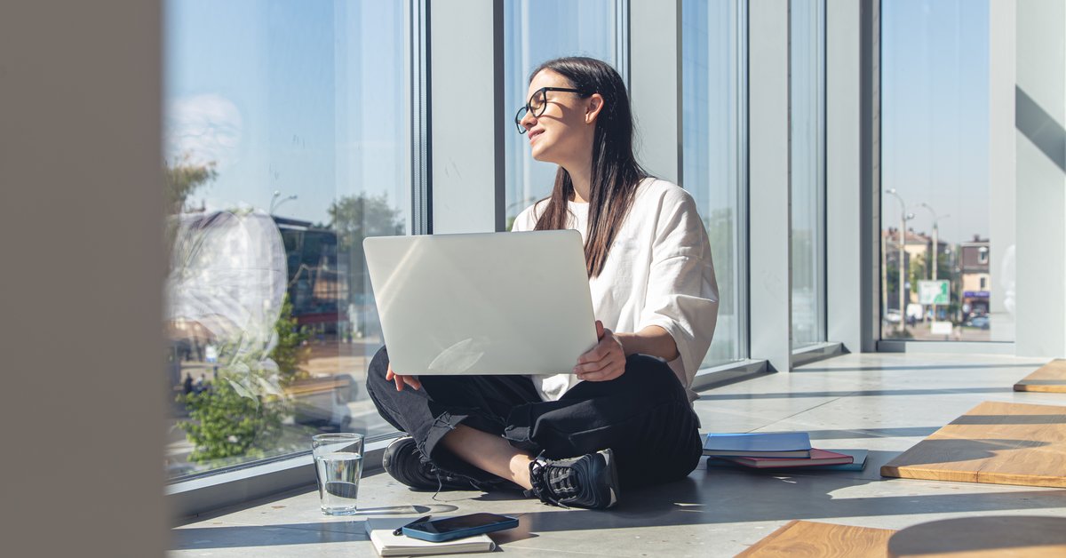 Professional self reflection and mindfulness in leadership training